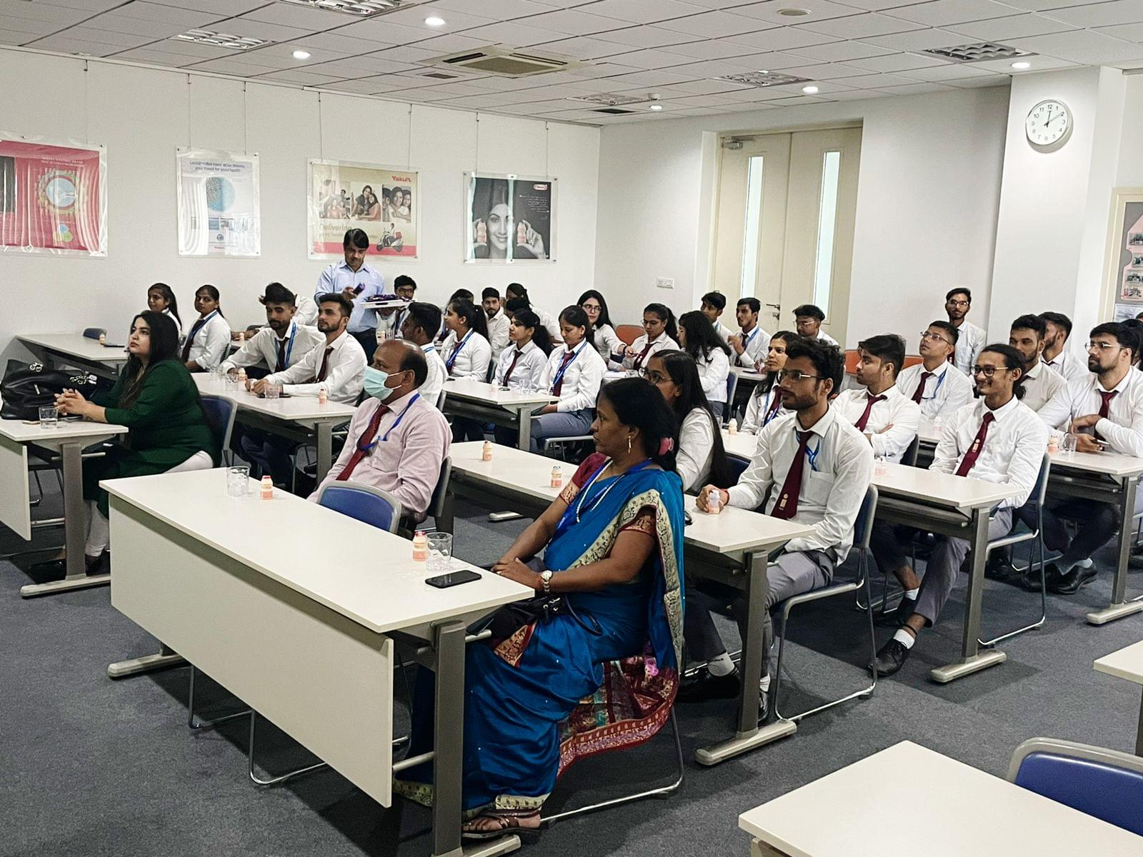 I Business Institute Greater Noida Industrial Visits photo 9